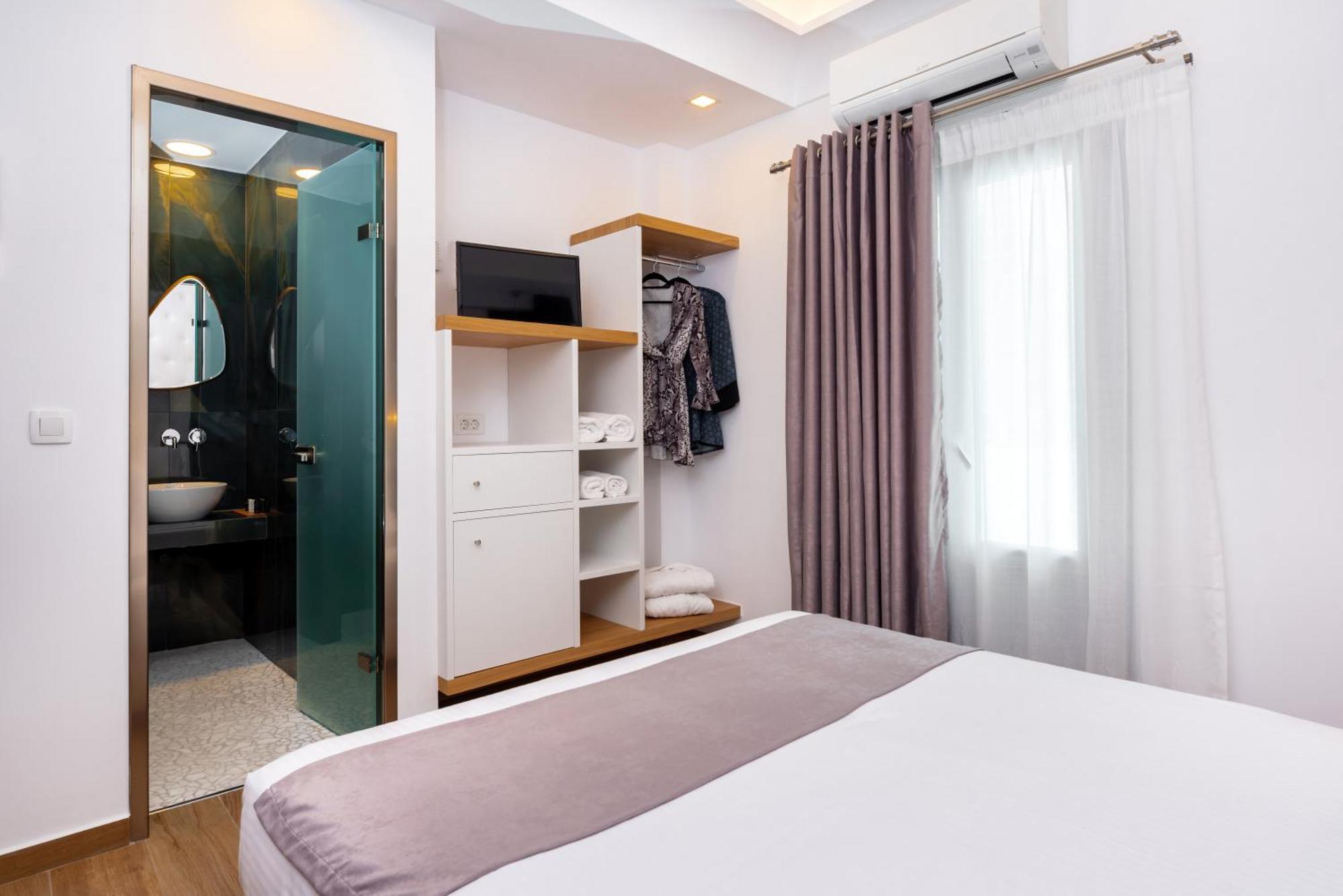 Deluxe Rest Boutique Hotel